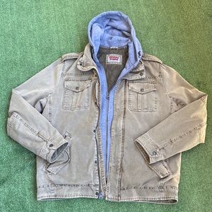 Levi’s Mens Large jacket / hoodie